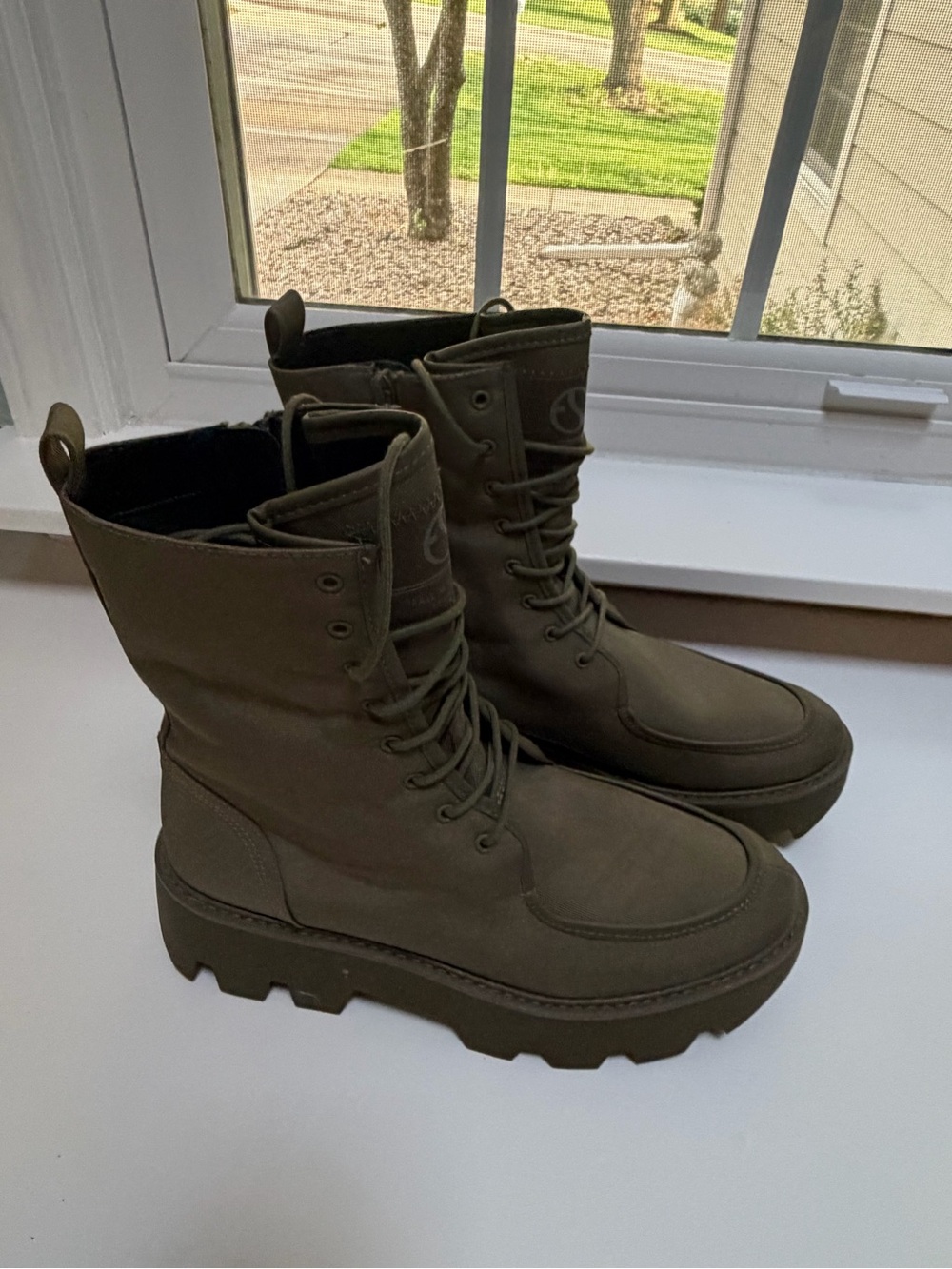 Franco Sarto Margey2 Combat Boots Size 11 Olive Lug Sole Lace Up Zip
